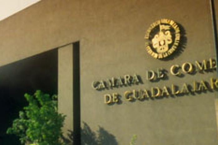 Fotografía edificio de cámara de comercio de Guadalajara